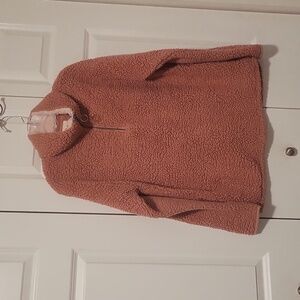 SO Softest Sherpa long sleeve pullover size large